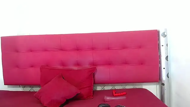 zhamira 21 online show from 02-20-25, 07:52