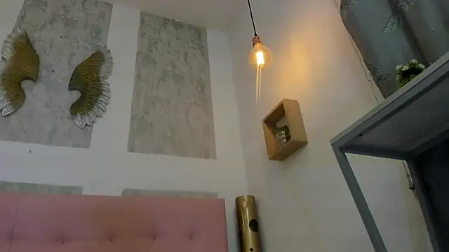 zhamira 21 online show from 01-10-26, 08:21