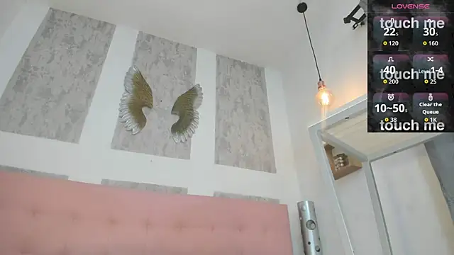 zhamira 21 online show from 04-06-26, 09:05