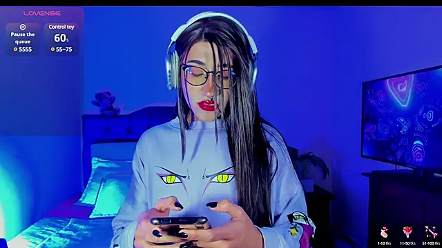 Snapshot of Lararose01 chatting on 12-12-24, 06:14 Lararose01 online show from 12-12-24, 06:14