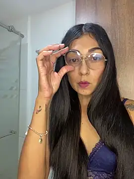 Annie-Hank online show from 12-15-24, 01:57