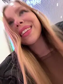 mur girl online show from 01-03-25, 02:51