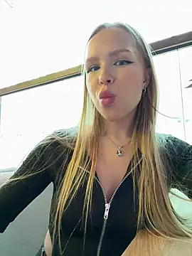 mur girl online show from 02-07-25, 09:58