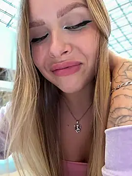 mur girl online show from 02-14-25, 01:08