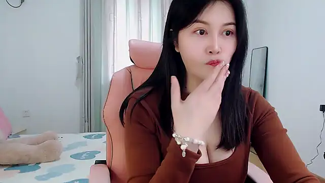 Snapshot of Little-sweet chatting on 03-07-25, 06:35 Little-sweet online show from 03-07-25, 06:35