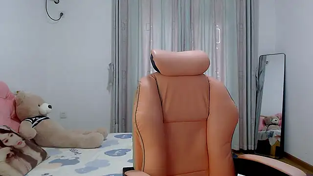 Snapshot of Little-sweet chatting on 03-23-25, 01:09 Little-sweet online show from 03-23-25, 01:09