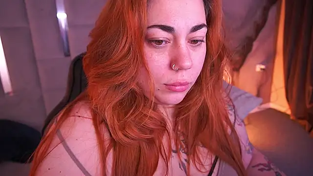 Kittywakee online show from 12-15-25, 11:42