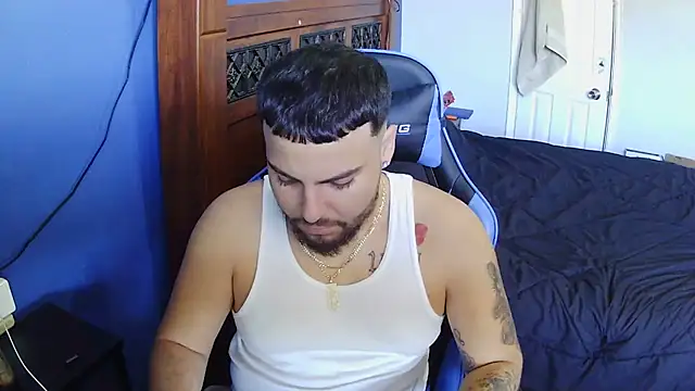 Snapshot of MasterKvn chatting on 01-29-25, 06:07 MasterKvn online show from 01-29-25, 06:07