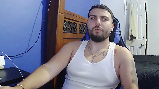 Snapshot of MasterKvn chatting on 02-03-25, 05:18 MasterKvn online show from 02-03-25, 05:18