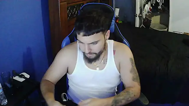 Snapshot of MasterKvn chatting on 03-20-25, 06:19 MasterKvn online show from 03-20-25, 06:19