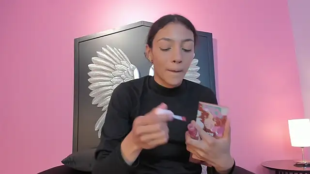 lupeebony online show from 01-09-26, 07:59