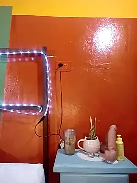 Snapshot of Mardul-ce chatting on 01-08-25, 12:28 Mardul-ce online show from 01-08-25, 12:28