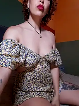 Snapshot of Mardul-ce chatting on 09-27-25, 11:10 Mardul-ce online show from 09-27-25, 11:10