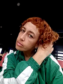 Snapshot of Mardul-ce chatting on 10-06-25, 02:14 Mardul-ce online show from 10-06-25, 02:14