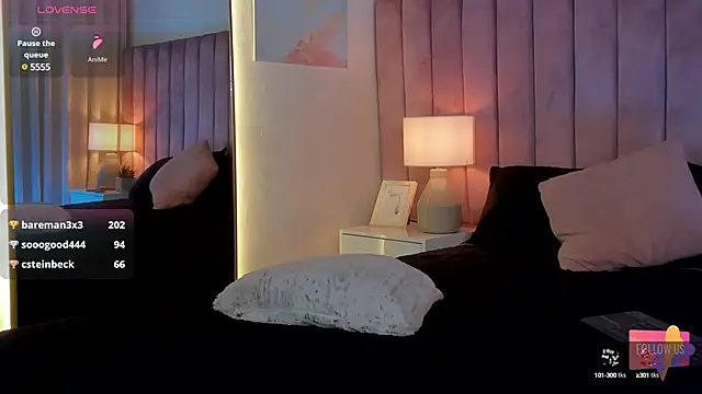 Snapshot of SweetGirl______ chatting on 02-02-25, 07:41 SweetGirl online show from 02-02-25, 07:41
