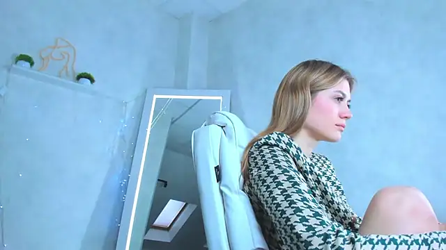 Cherry Price online show from 03-11-25, 02:21