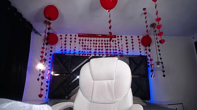 Snapshot of MIA_YOURHOTTIE chatting on 02-07-25, 02:19 MIA YOURHOTTIE online show from 02-07-25, 02:19