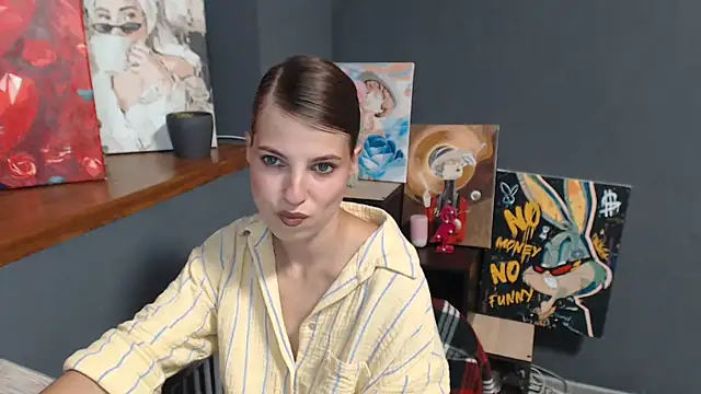 Snapshot of felicity_gold chatting on 08-07-26, 06:26 felicity gold online show from 08-07-26, 06:26