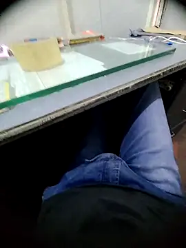 Snapshot of Pathirajasenerath chatting on 03-19-25, 05:30 Pathirajasenerath online show from 03-19-25, 05:30