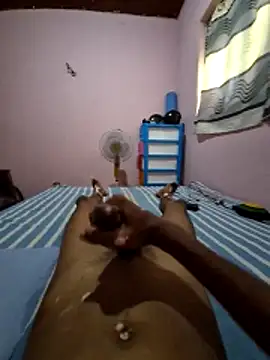 Snapshot of Pathirajasenerath chatting on 04-10-26, 08:41 Pathirajasenerath online show from 04-10-26, 08:41