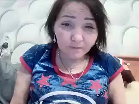 ClaireSunset online show from 04-10-26, 05:39