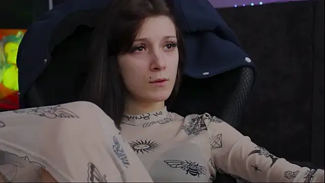 Snapshot of Kathleen_Meow chatting on 12-13-24, 07:47 Kathleen Meow online show from 12-13-24, 07:47