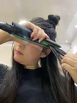 Belliinda 21 online show from 02-12-26, 06:47