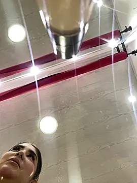 Belliinda 21 online show from 03-11-26, 06:36