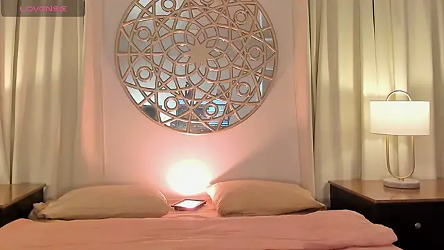 Belliinda 21 online show from 03-13-26, 07:09