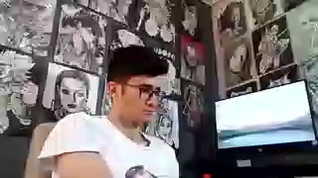 Loggan donnelly online show from 12-05-25, 06:15