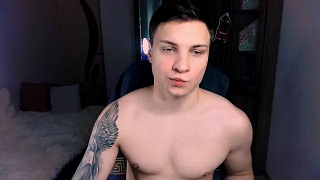 handsome guy01 online show from 12-22-24, 05:34