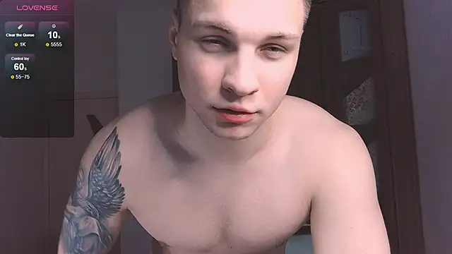 handsome guy01 online show from 02-13-25, 12:13