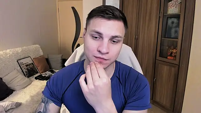 handsome guy01 online show from 09-28-25, 07:36