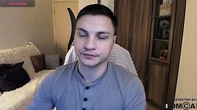 handsome guy01 online show from 10-25-25, 07:30