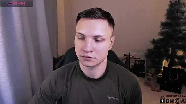 handsome guy01 online show from 01-08-26, 12:57