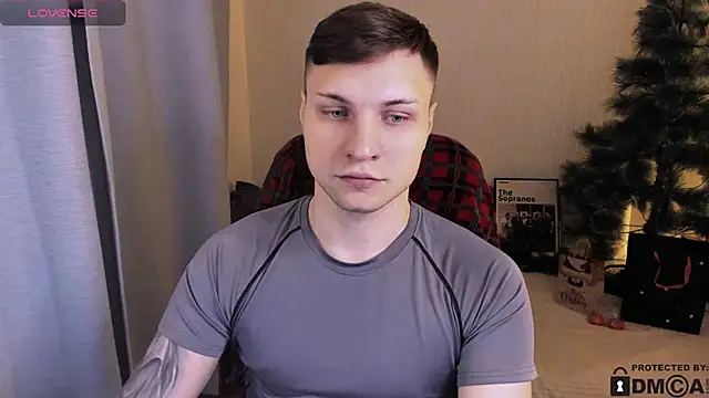 handsome guy01 online show from 01-10-26, 03:19