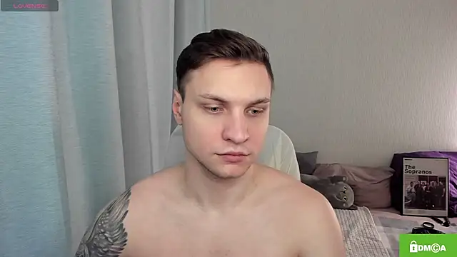 handsome guy01 online show from 05-20-26, 12:00