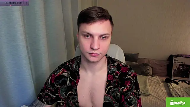 handsome guy01 online show from 05-23-26, 09:08