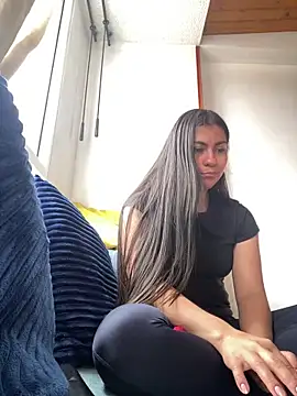 LorenaAmerica online show from 12-01-24, 06:08