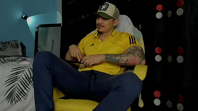 Alex motta online show from 09-19-25, 01:40