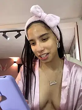 Snapshot of Praga_Pink chatting on 01-07-25, 01:59 Praga Pink online show from 01-07-25, 01:59