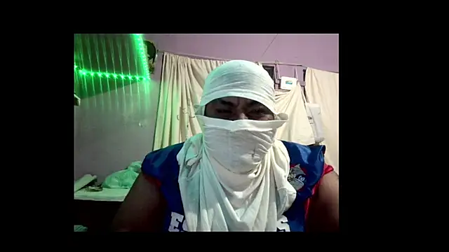 Snapshot of sweetdickmagic chatting on 02-13-26, 08:54 sweetdickmagic online show from 02-13-26, 08:54