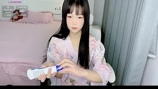 -Wendy   online show from 02-08-25, 02:16