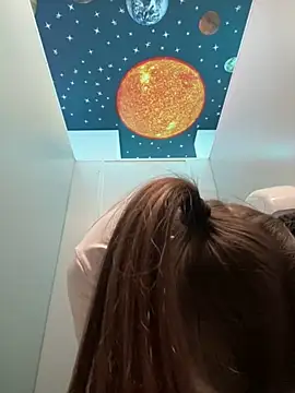 Lia  Love online show from 03-18-25, 04:26