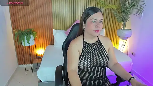 Snapshot of nahia_13 chatting on 07-22-26, 12:19 nahia 13 online show from 07-22-26, 12:19