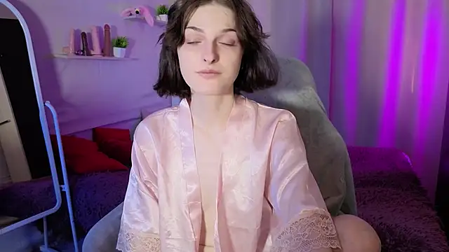 Sweet Paradox online show from 09-27-25, 03:22