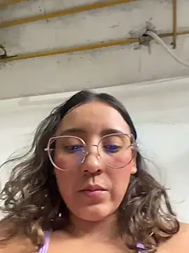 Snapshot of Kay_LustyWife chatting on 11-30-25, 04:44 Kay LustyWife online show from 11-30-25, 04:44