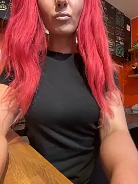 Snapshot of SweetSolez chatting on 03-13-25, 11:30 SweetSolez online show from 03-13-25, 11:30