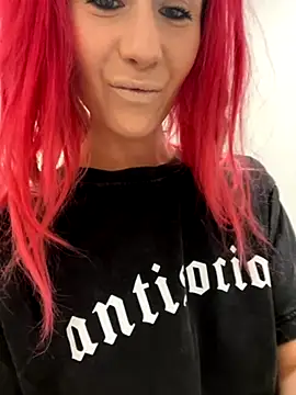 Snapshot of SweetSolez chatting on 09-30-25, 08:58 SweetSolez online show from 09-30-25, 08:58