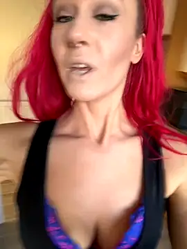 Snapshot of SweetSolez chatting on 11-13-25, 10:36 SweetSolez online show from 11-13-25, 10:36